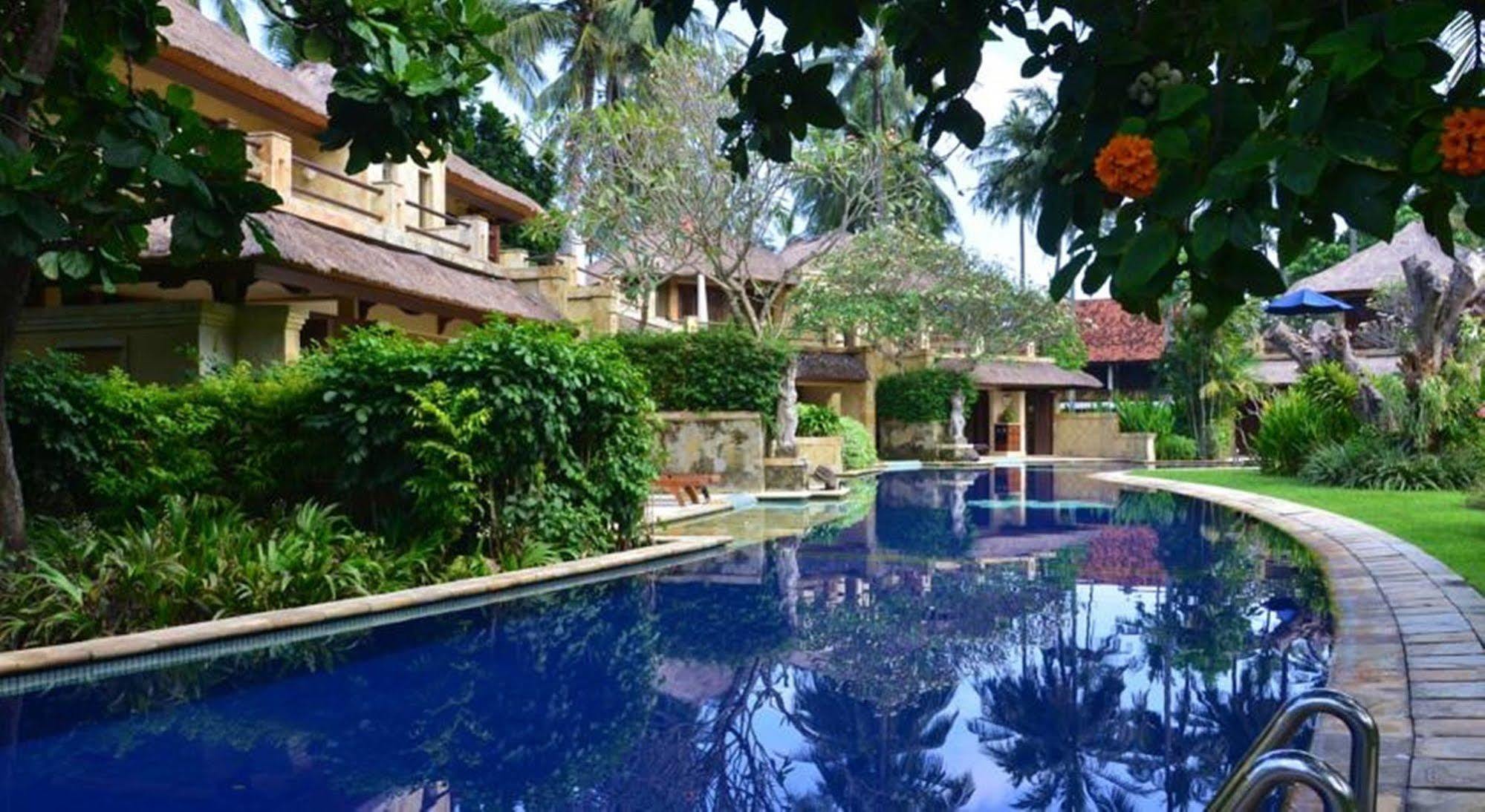 Pool Villa Merumatta Senggigi Esterno foto