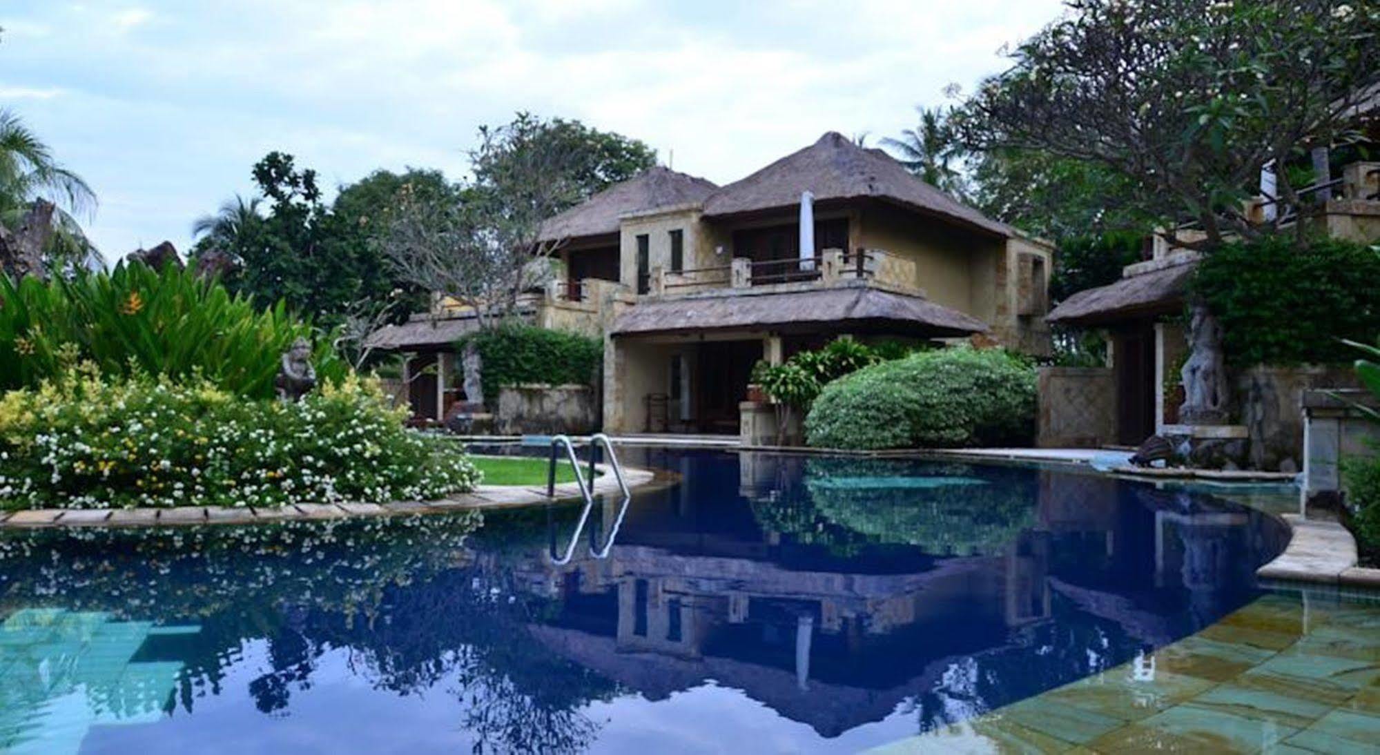 Pool Villa Merumatta Senggigi Esterno foto